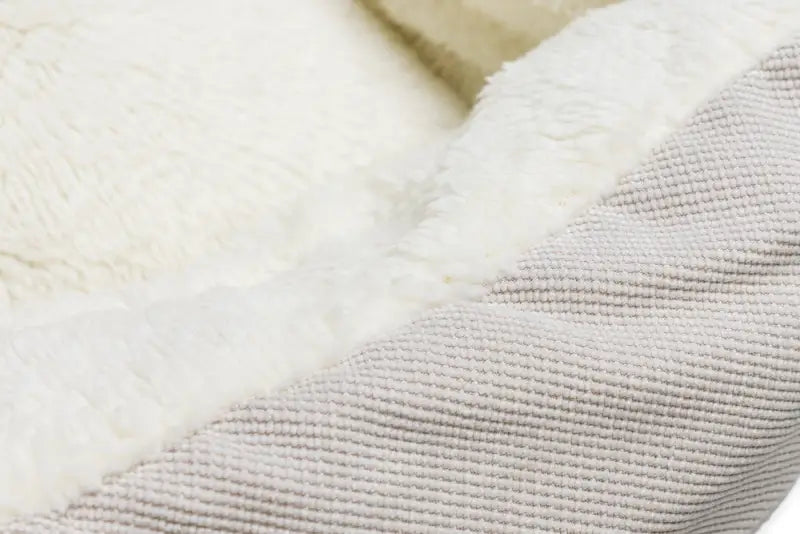 Beeztees Pluche Hondenmand Mogina 65x60x20 cm — Grijs