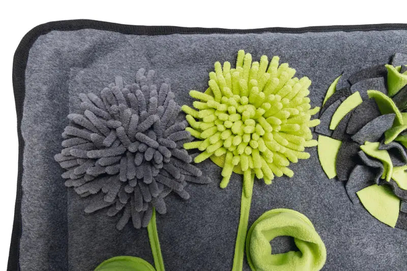 Beeztees Pluche Snuffelmat Flora