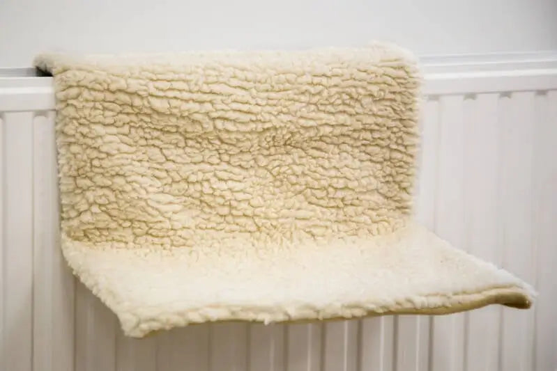 Beeztees Radiatorhangmat Verstelbaar 46x31x24 cm — Crème