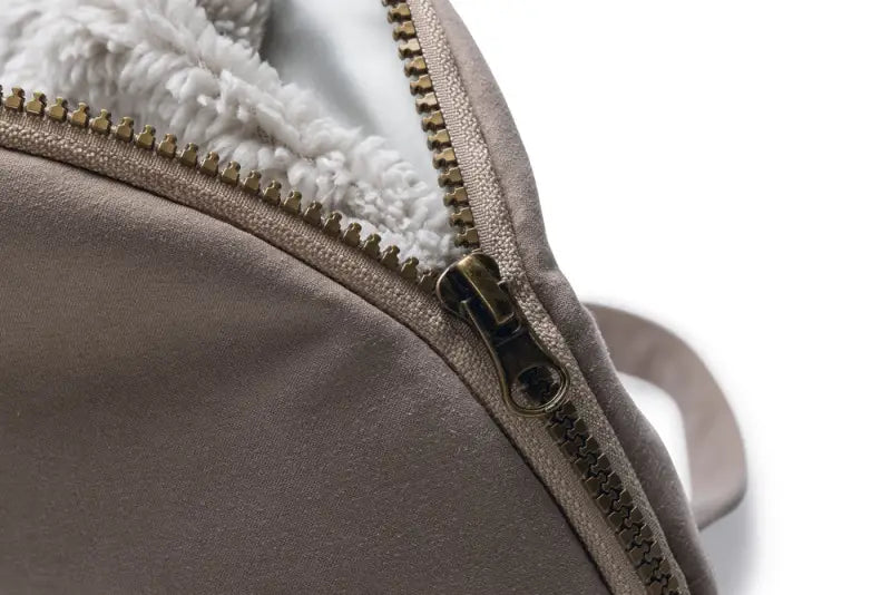 Designed by Lotte Hondendraagtas Bundu 48x23x33 cm — Beige - HONDENTAS