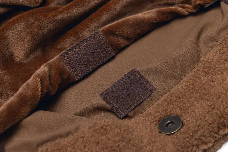 Designed by Lotte Hondendraagtas Tebby 43x18x35 cm — Cognac - HONDENTAS