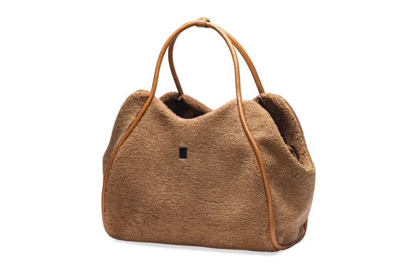 Designed by Lotte Hondendraagtas Tebby 43x18x35 cm — Cognac - HONDENTAS