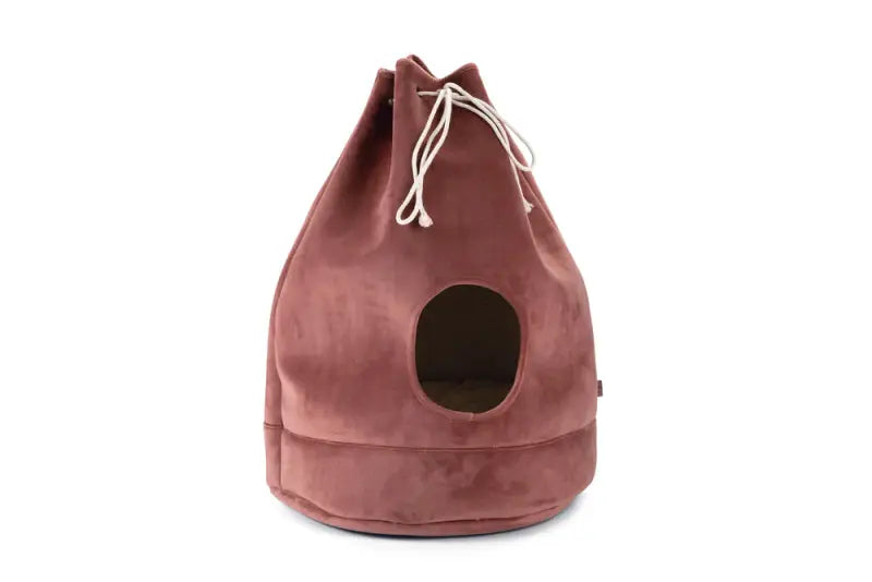 Designed by Lotte Kattenhuis Vilar — Roze - BEDDEN/MANDEN/KUSSENS