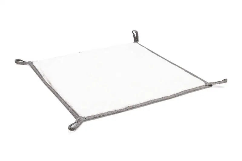 Designed by Lotte Reserve Kattenhangmat Gaia — Beige / Grijs
