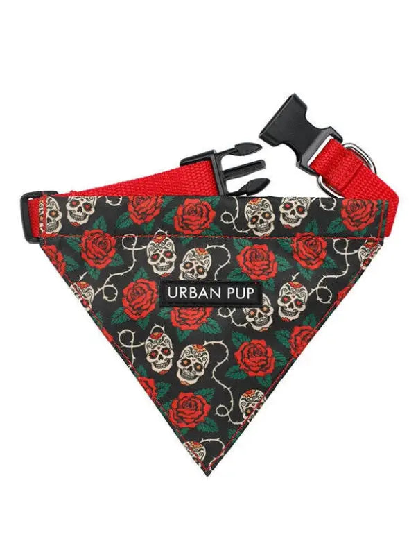 UrbanPup Bandana Skull and Roses 33-40 cm M