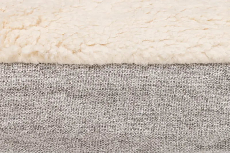 Beeztees Orthopedisch Hondenkussen Zira 75x50x9 cm — Beige