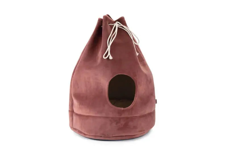 Designed by Lotte Kattenhuis Vilar 45x45x60 cm — Roze