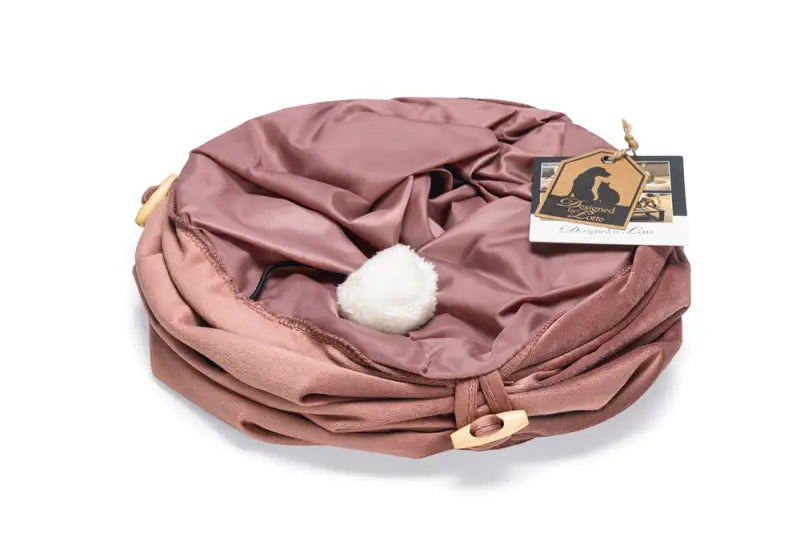 Designed by Lotte Kattentunnel Cylla — Roze