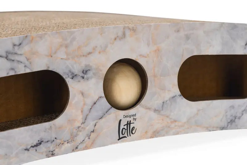Designed by Lotte Krabspeelgoed Suvi 46x25x9 cm — Beige