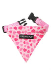 UrbanPup Bandana Pink Hearts 28-34 cm S