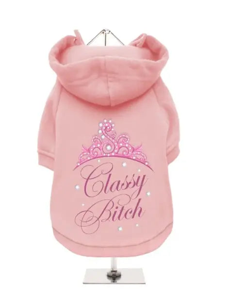 UrbanPup Honden Sweatshirt Classy Bitch — Roze - Ruglengte 20 cm - Hondenkleding